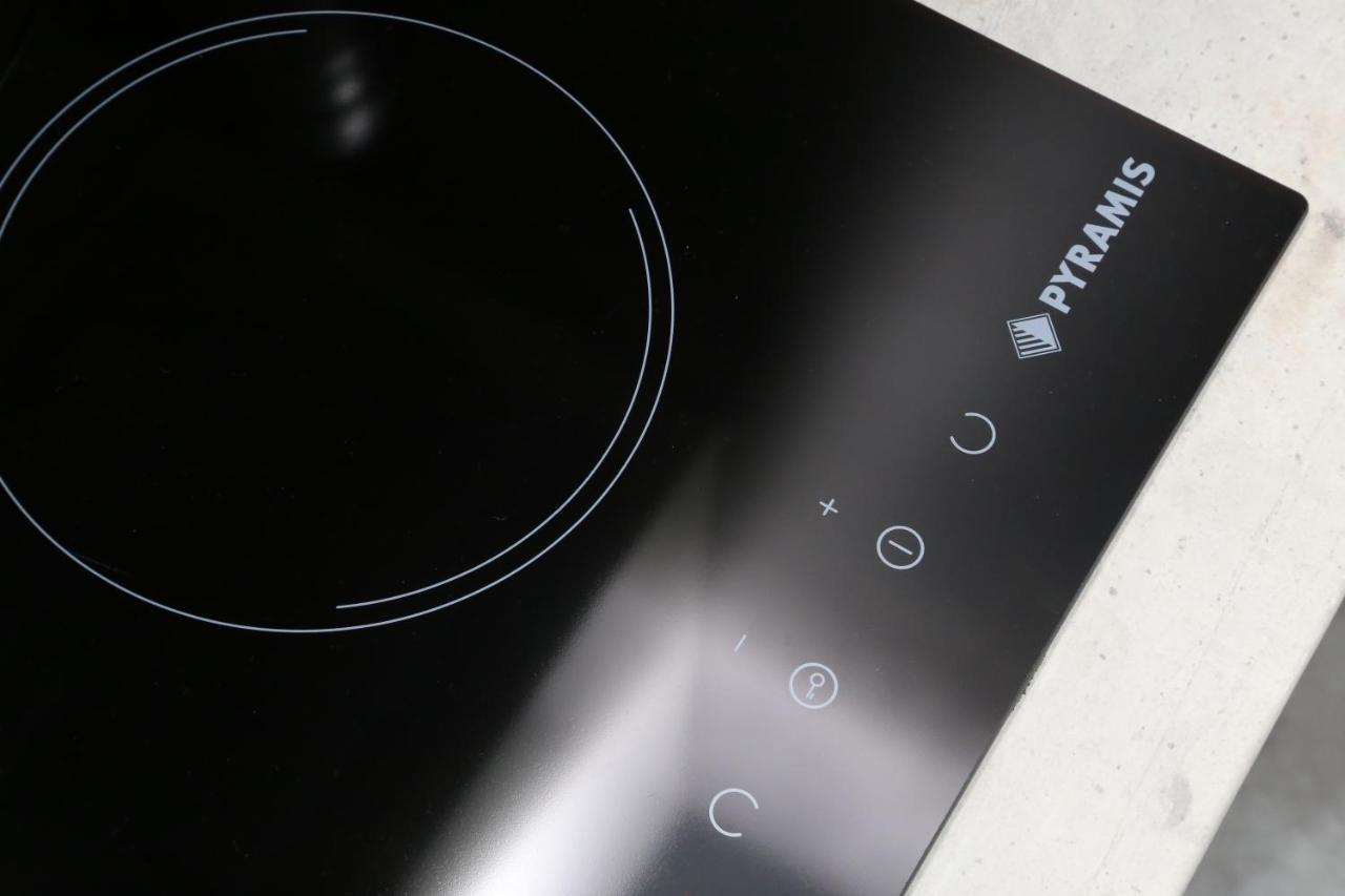 Street 90 Lux Aparts ケラモティ エクステリア 写真